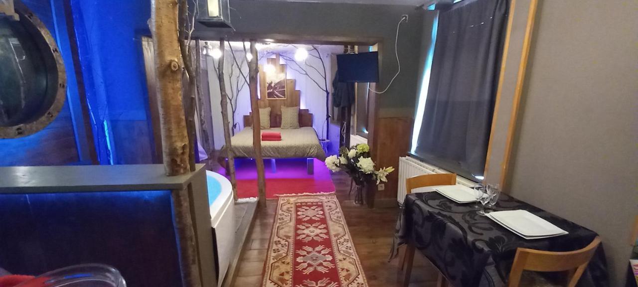 Francorchamps Guest House, Chambres Avec Ou Sans Jacuzzi Мальмеді Екстер'єр фото