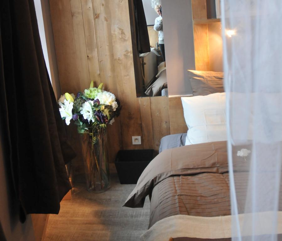 Francorchamps Guest House, Chambres Avec Ou Sans Jacuzzi Мальмеді Номер фото